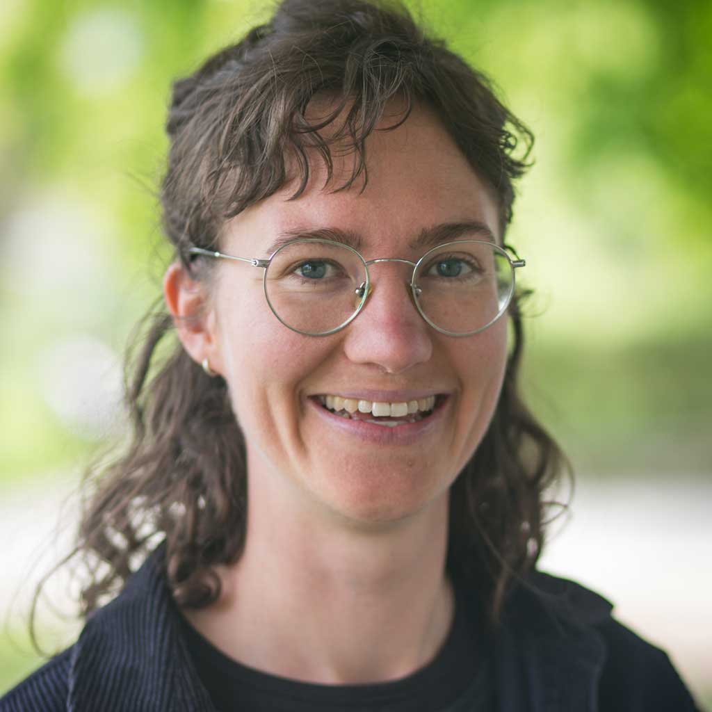 Emma Augustin, Portät